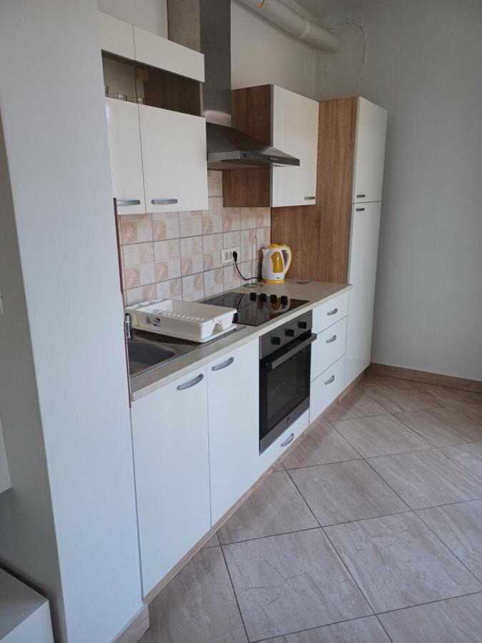 Apartmani Suncev Sjaj Ртина Екстериор снимка