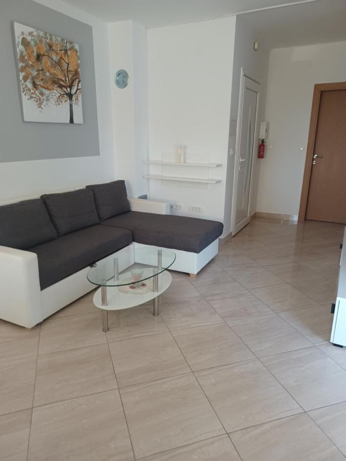 Apartmani Suncev Sjaj Ртина Екстериор снимка