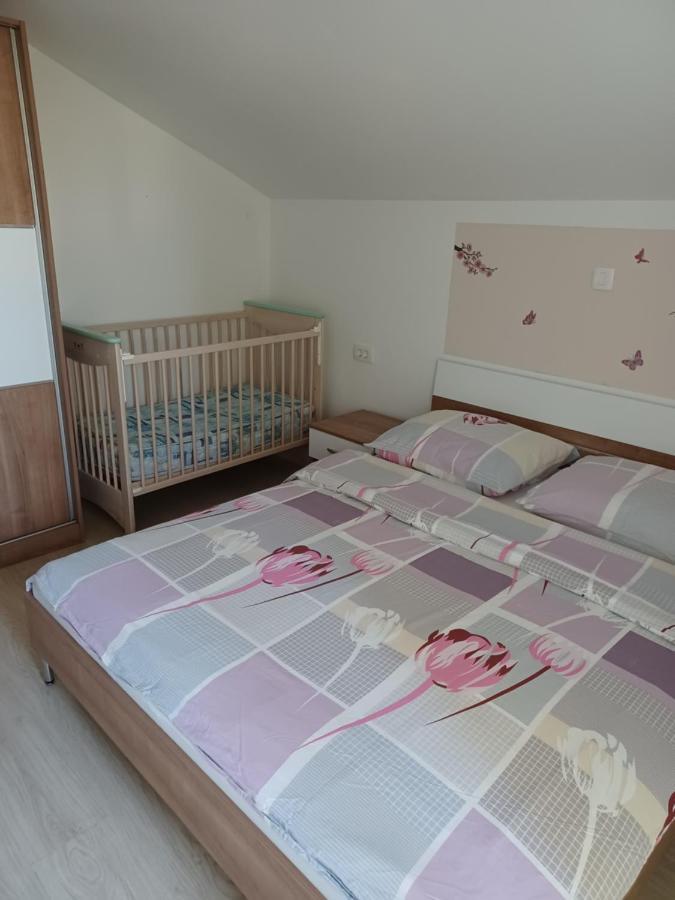 Apartmani Suncev Sjaj Ртина Екстериор снимка