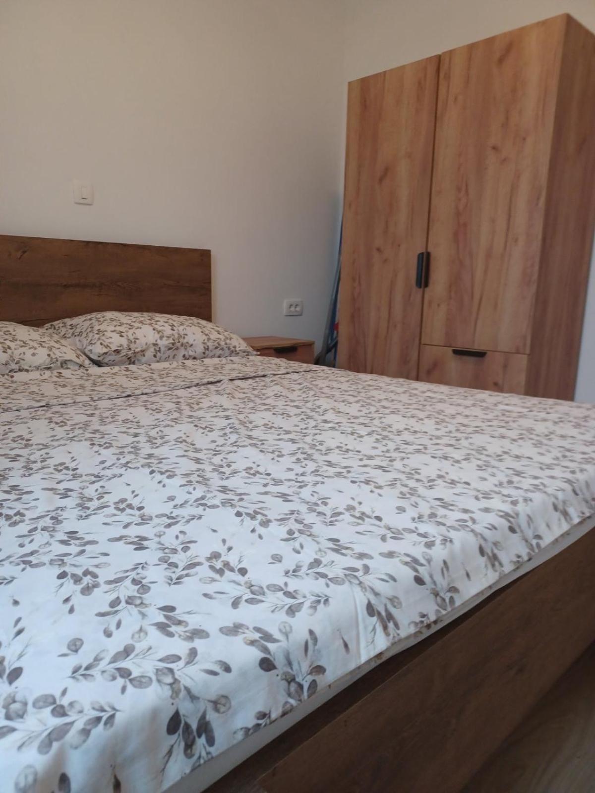 Apartmani Suncev Sjaj Ртина Екстериор снимка